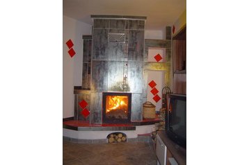 Eslovaquia Chata Leštiny, Exterior